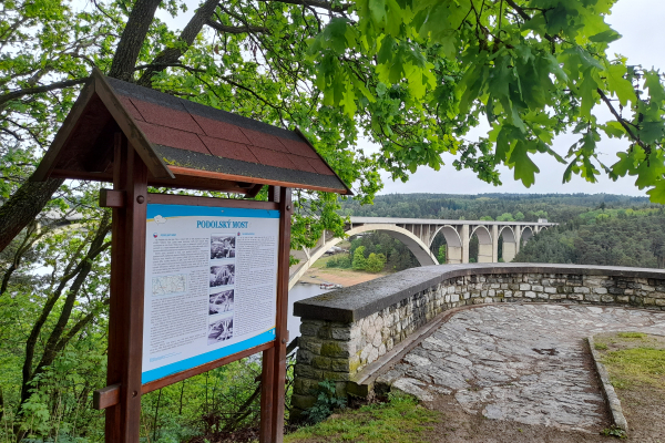 Foto k Podolský most