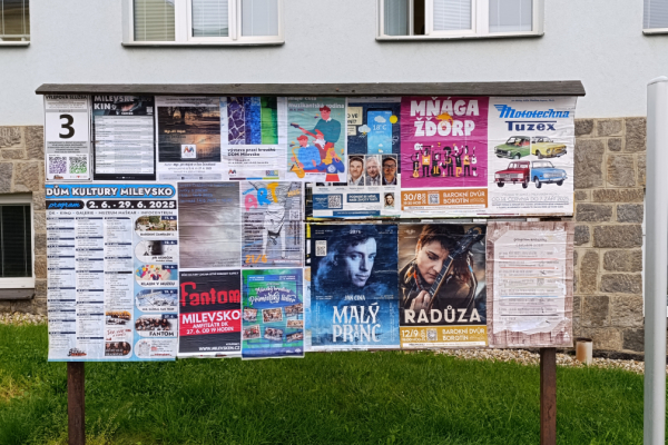 Foto výlepové plochy v Milevsku 3 POLIKLINIKA