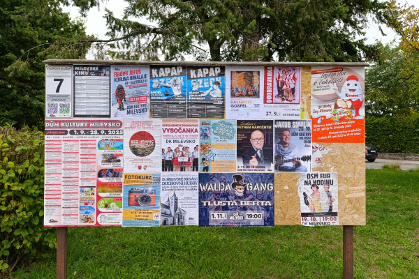 Foto výlepové plochy v Milevsku 7 TYRŠOVO NÁMĚSTÍ