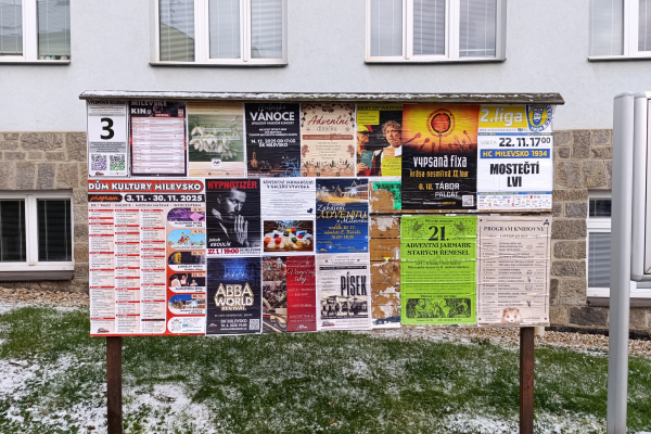 Foto výlepové plochy v Milevsku 3 POLIKLINIKA