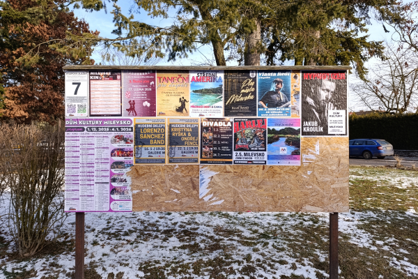 Foto výlepové plochy v Milevsku 7 TYRŠOVO NÁMĚSTÍ