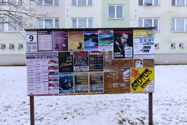 Foto výlepové plochy v Milevsku 9 VZOR