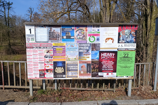 Foto výlepové plochy v Milevsku 1  KLÁŠTER