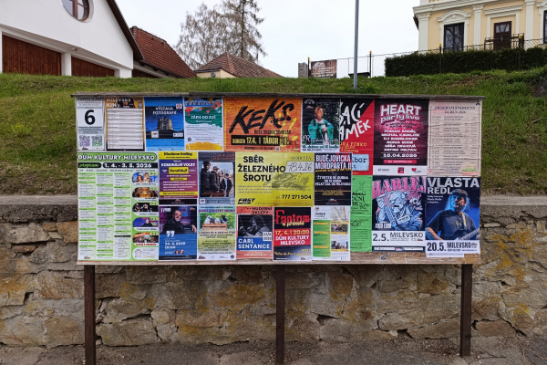 Foto výlepové plochy v Milevsku 6 AUTOBUSOVÉ NÁDRAŽÍ