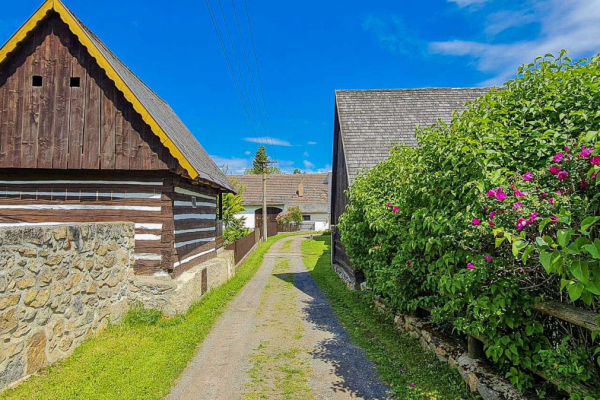 Foto k Vesnická památková rezervace Ounuz 