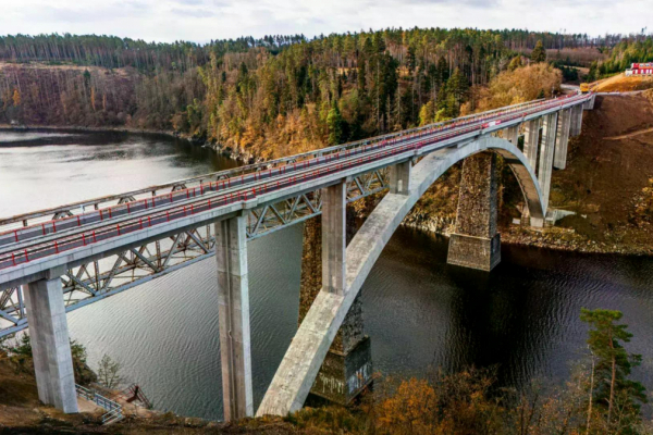 Foto k Schwarzenberský most u Červené nad Vltavou