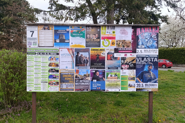 Foto výlepové plochy v Milevsku 7 TYRŠOVO NÁMĚSTÍ