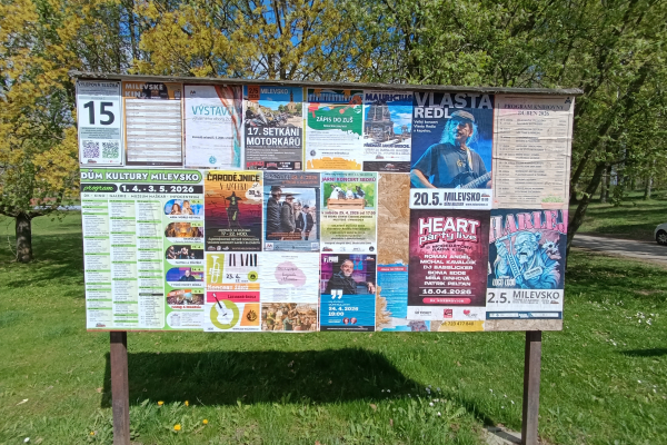 Foto výlepové plochy v Milevsku 15 U STADIONU