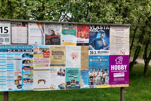 Foto výlepové plochy v Milevsku 15 U STADIONU