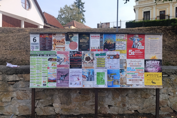 Foto výlepové plochy v Milevsku 6 AUTOBUSOVÉ NÁDRAŽÍ