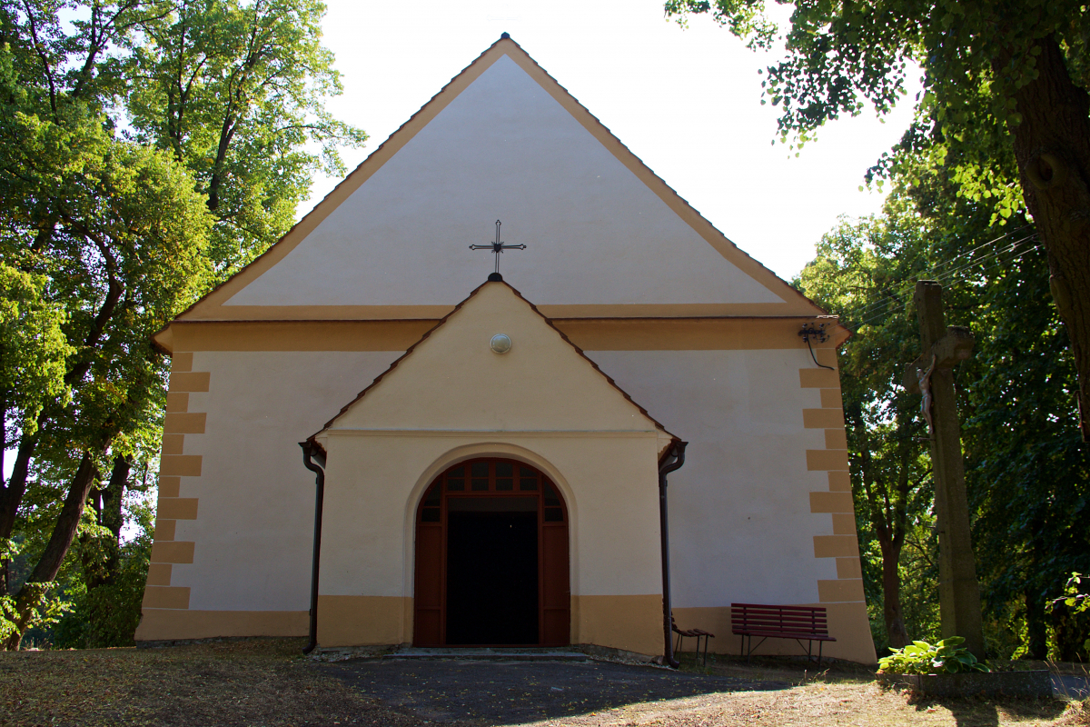 Foto Kostel sv. Jana Křtitele a Panny Marie