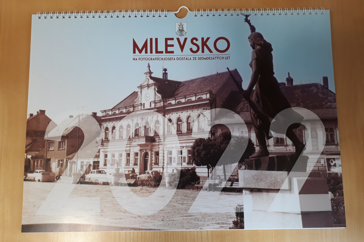 Foto k aktualitě Nástěnný kalendář Milevsko 2022 v infocentru