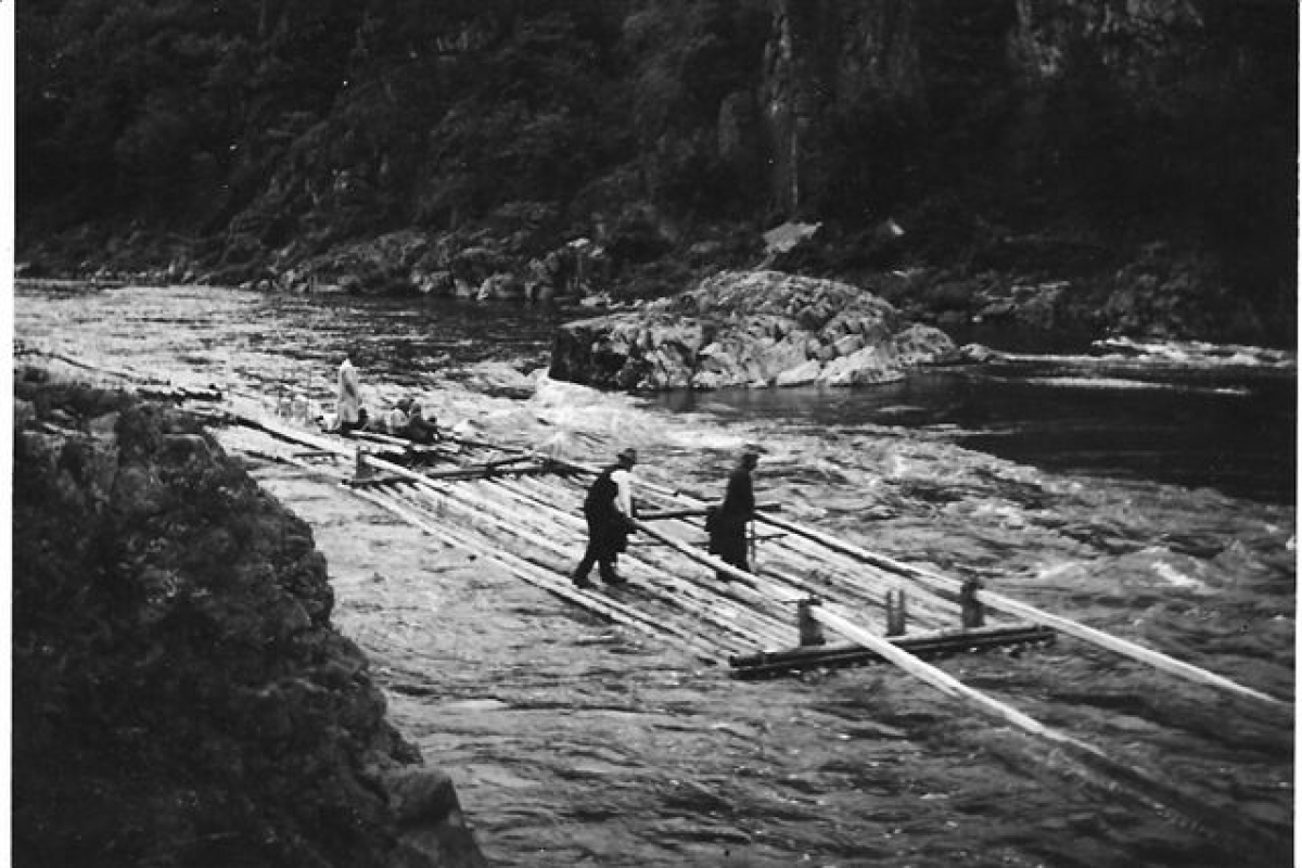 Foto Diskusně vzdělávací večer - Voroplavba po jihočeských řekách