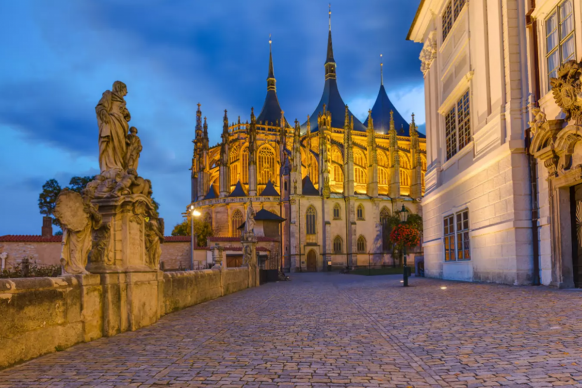 Foto OBSAZENO - Poznávací zájezd - Kutná Hora a Kačina