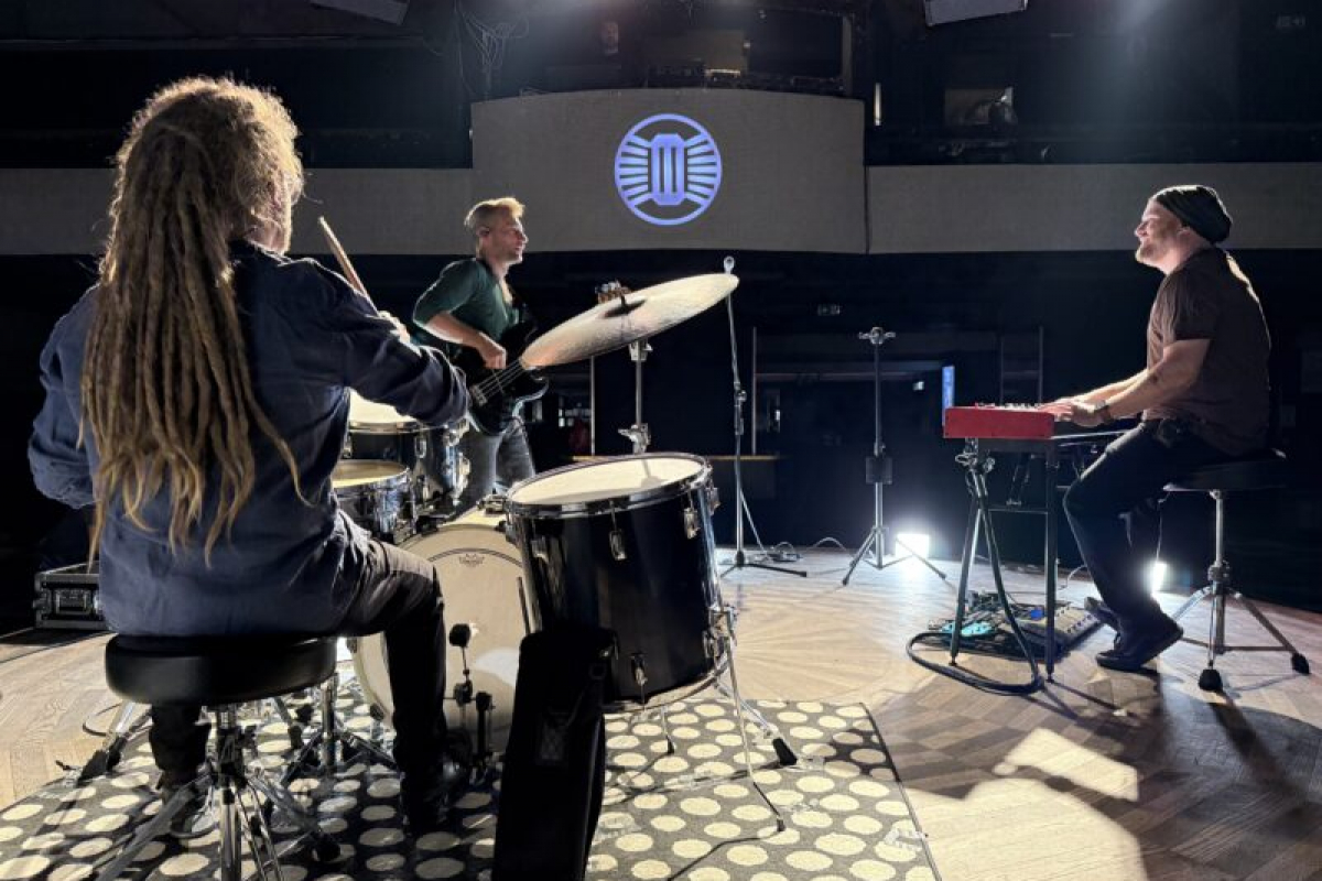 Foto Neboj, dýchej, čaruj